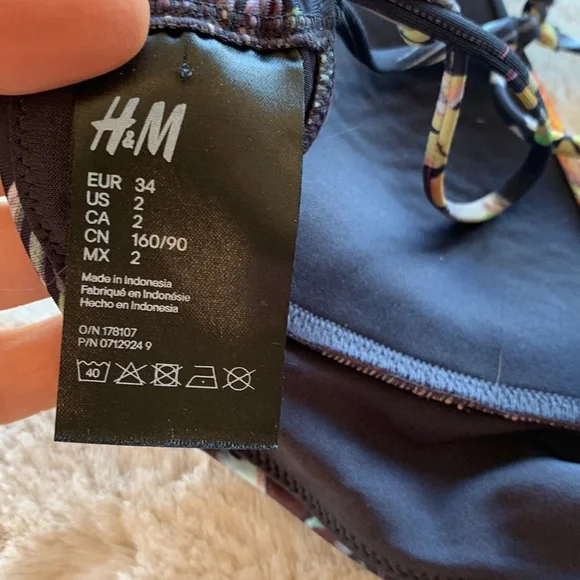 H&M bikini - Picture 7 of 7